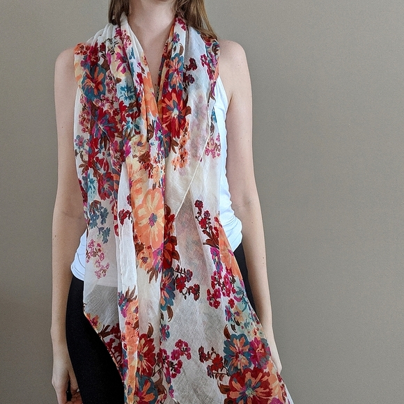 Target Accessories - Target lightweight floral scarf- $5 w/bundle!!